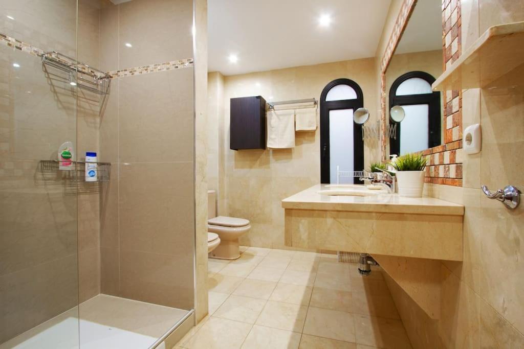 Riviera Park 2B, Central 2 Bed Puerto del Carmen  Luaran gambar