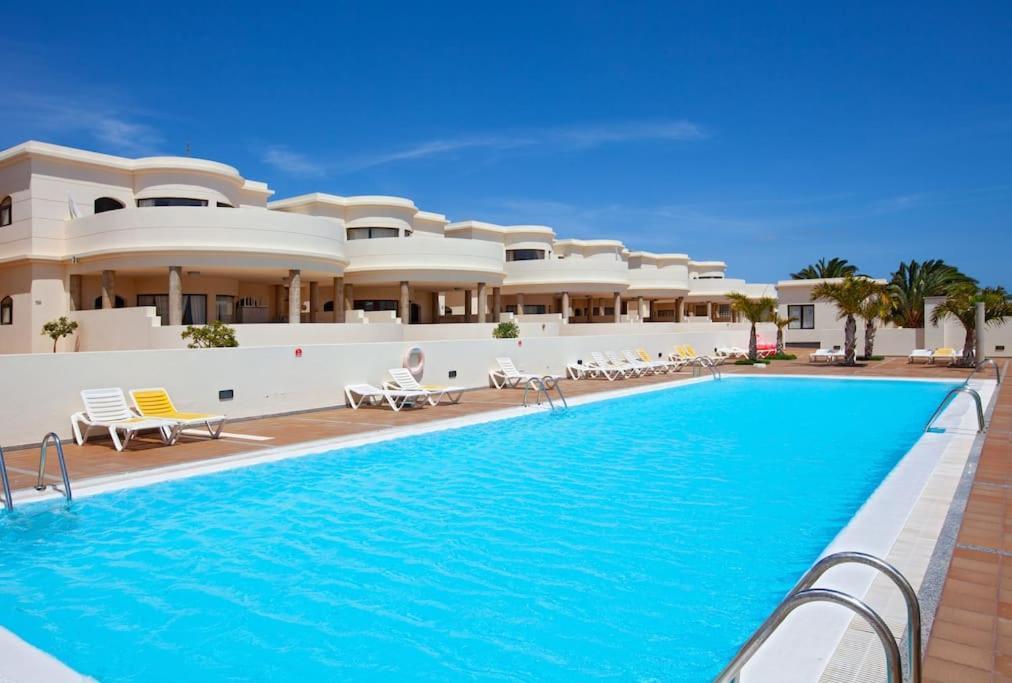 Riviera Park 2B, Central 2 Bed Puerto del Carmen  Luaran gambar